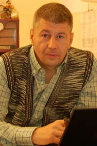 Максим Уханов