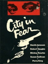 Превью постера #123760 к фильму "Город в страхе" (1980)