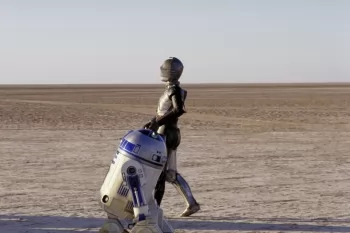 Голову C-3PO из "Звездных войн" выставят на продажу