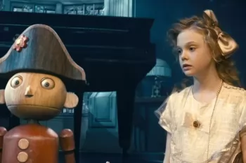 Звезда "Хищника" назвала фильм "Щелкунчик" худшим в карьере