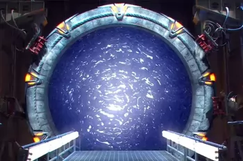 Amazon запускает в производство новый сериал "Звездные врата"