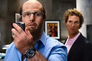 Сценарист "Солдат неудачи" работает над спин-оффом о Лесе Гроссмане