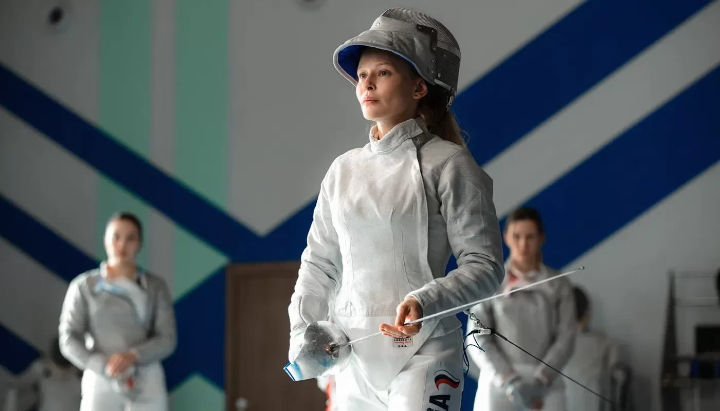 Юлия Пересильд снимается в фильме Учитель фехтования