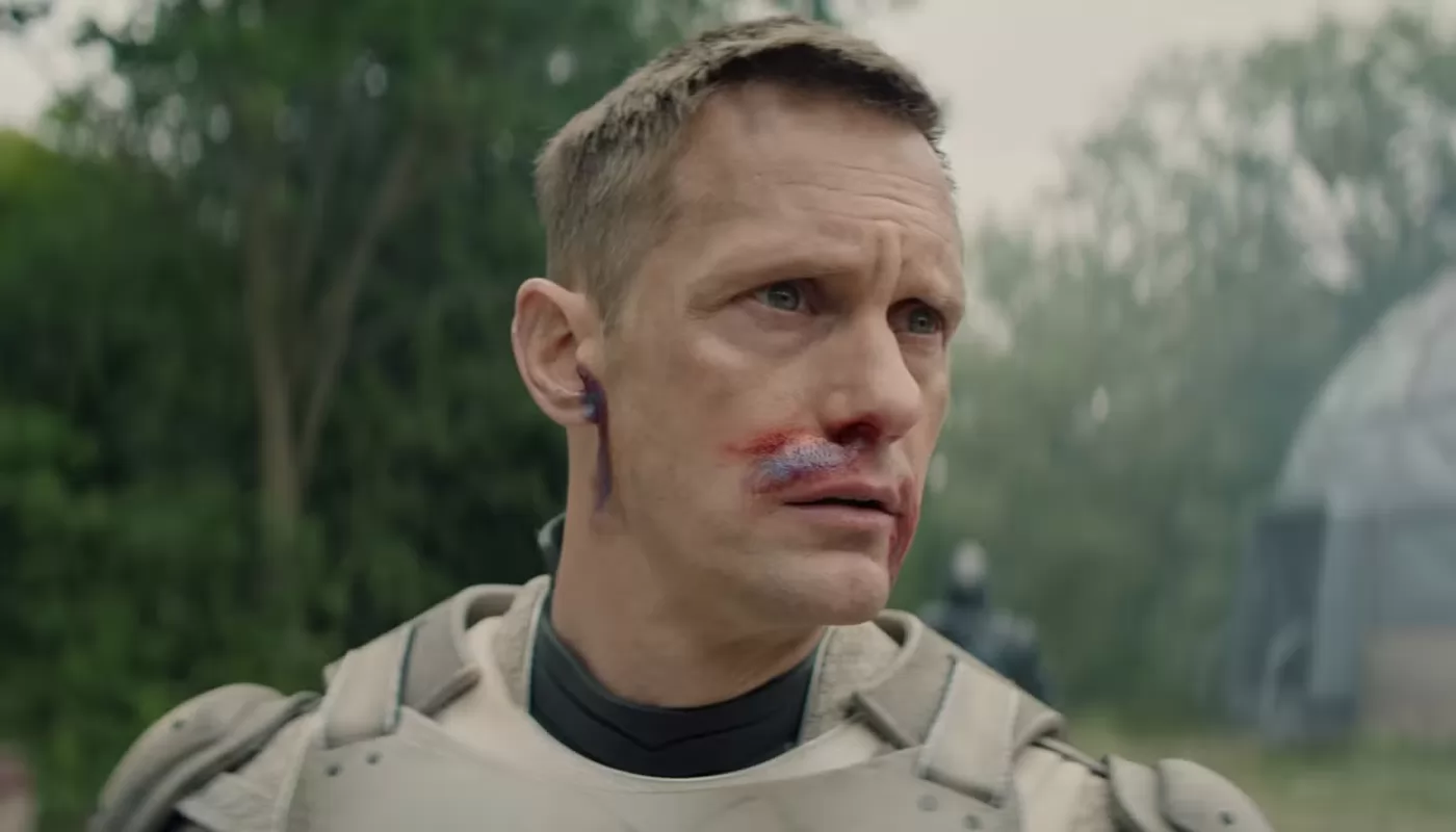 Киллербот с Александром Скарсгардом продлен на второй сезон