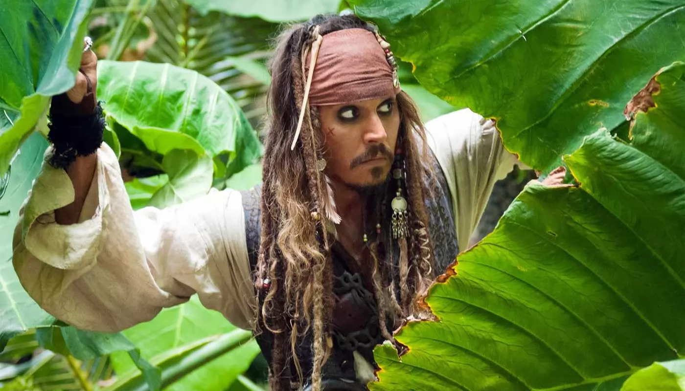 Джонни Деппа позвали в новых Пиратов Карибского моря