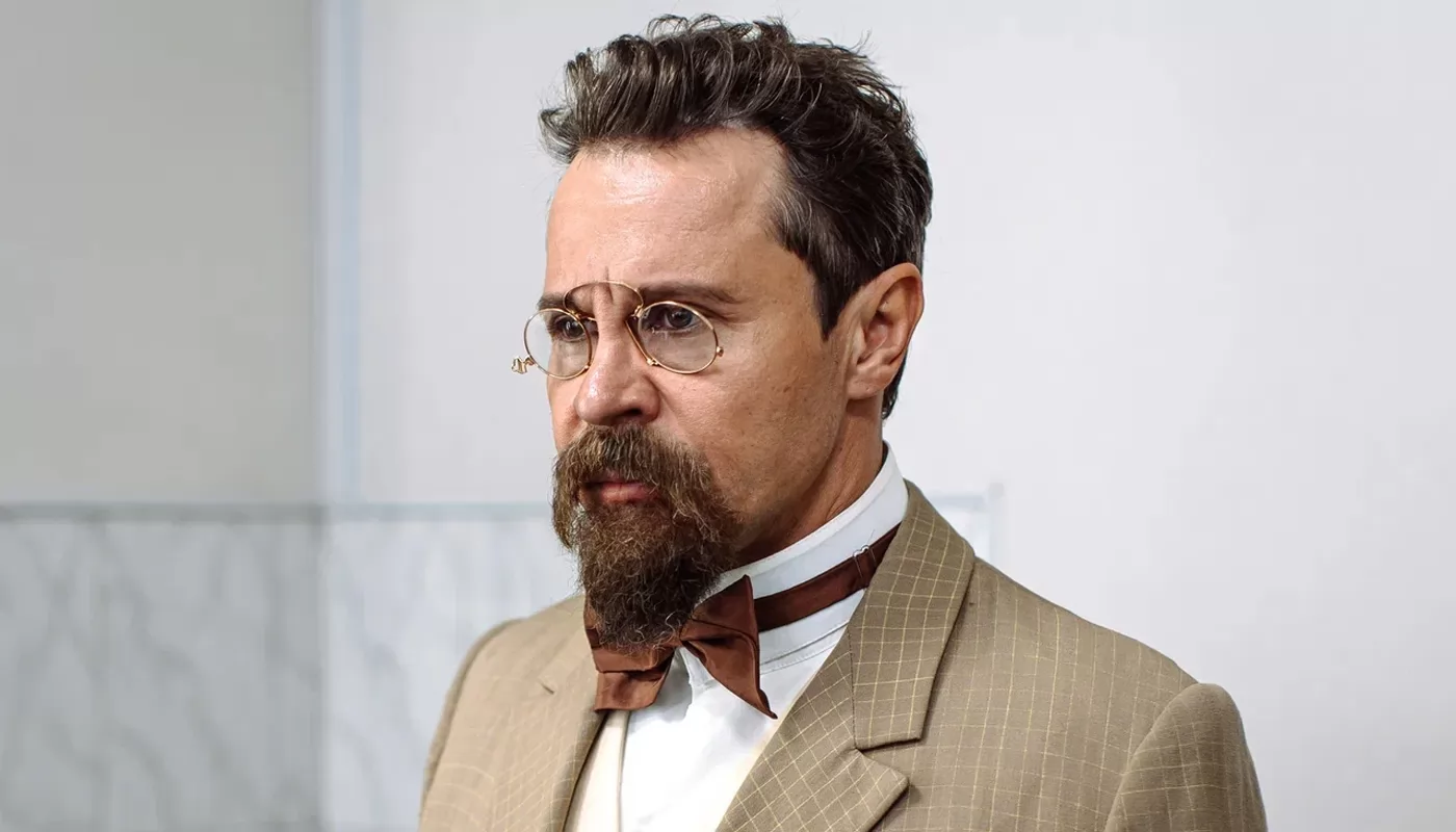 Павел Деревянко сыграет Антона Павловича Чехова