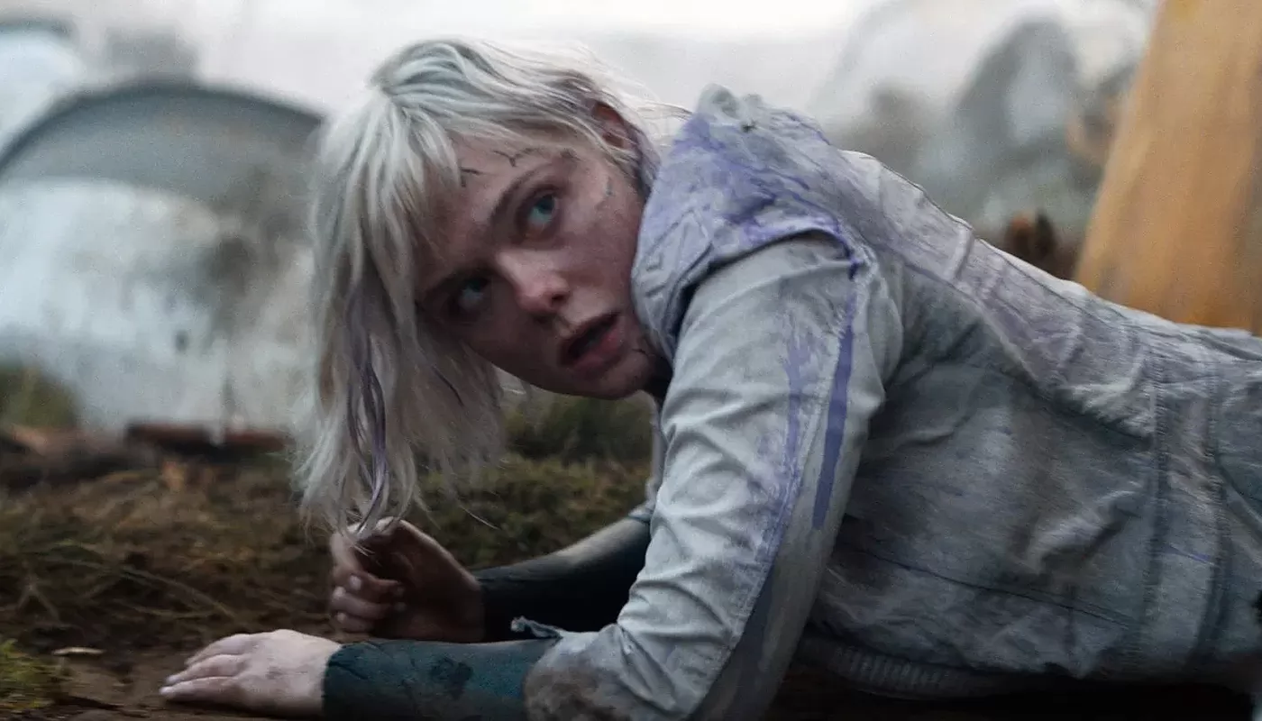 Элли Фаннинг рассказала о страхах на съемках Хищник: Планета смерти