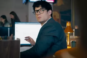 Джеймс Ганн анонсировал гипнотические очки Супермена