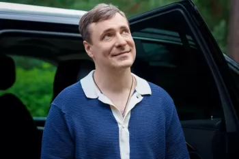 Евгений Цыганов снимается в комедии "Человек, который смеется"