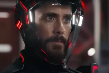 Джаред Лето стал суперсолдатом в трейлере "Трон: Арес"