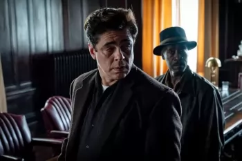 Оливер Стоун снимет фильм с Бенисио Дель Торо