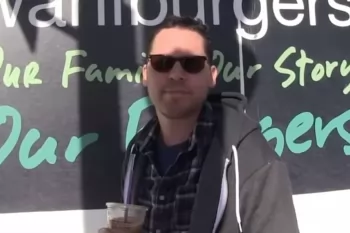 Брайан Сингер снял фильм об израильской оккупации Ливана