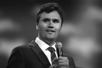 Голливудские звезды почтили память убитого соратника Дональда Трампа