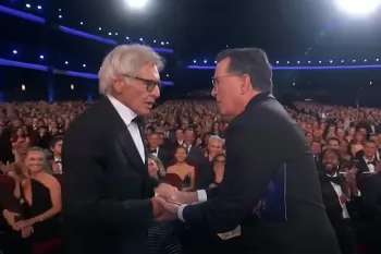 Стивен Кольбер попросил Харрисона Форда устроить его к Спилбергу