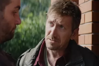 Кирилл Кяро ловит маньяка в трейлере сериала "Как приручить лису"