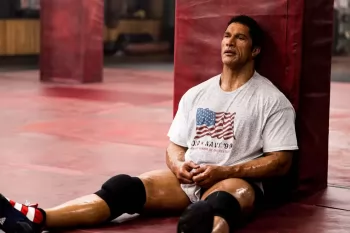 Дуэйн Джонсон прокомментировал провал фильма "Крушащая машина"