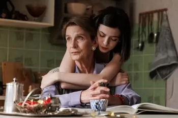 Елена Сафонова сыграла в новой версии фильма "Чужой звонок"