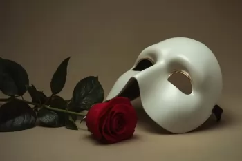 После "Франкенштейна" Гильермо Дель Торо готов взяться за "Призрак Оперы"