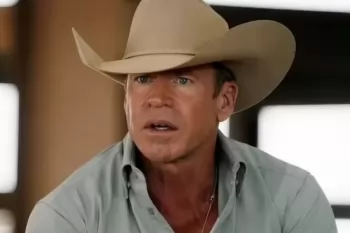 Создатель "Йеллоустоуна" и "Короля Талсы" уходит из Paramount