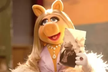 Дженнифер Лоуренс и Эмма Стоун снимут фильм о Мисс Пигги