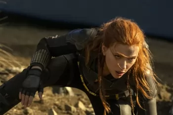 Скарлетт Йоханссон предложили роль в фильме "Бэтмен 2"