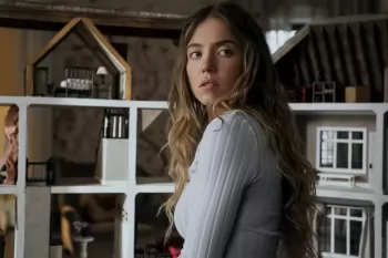 Фильм с Тимоти Шаламе едва не проиграл триллеру с Сидни Суини