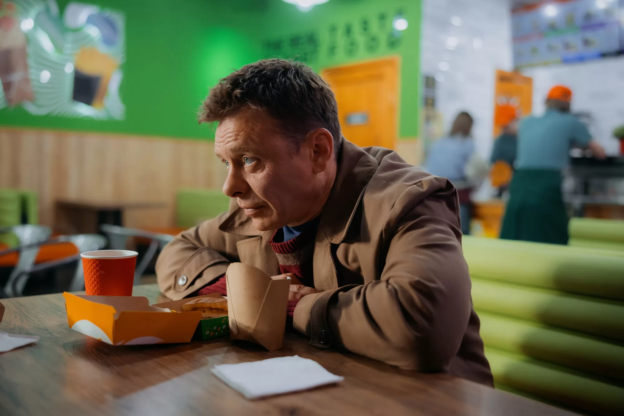 Сериал Папа Миа (2025). Кадр N260079