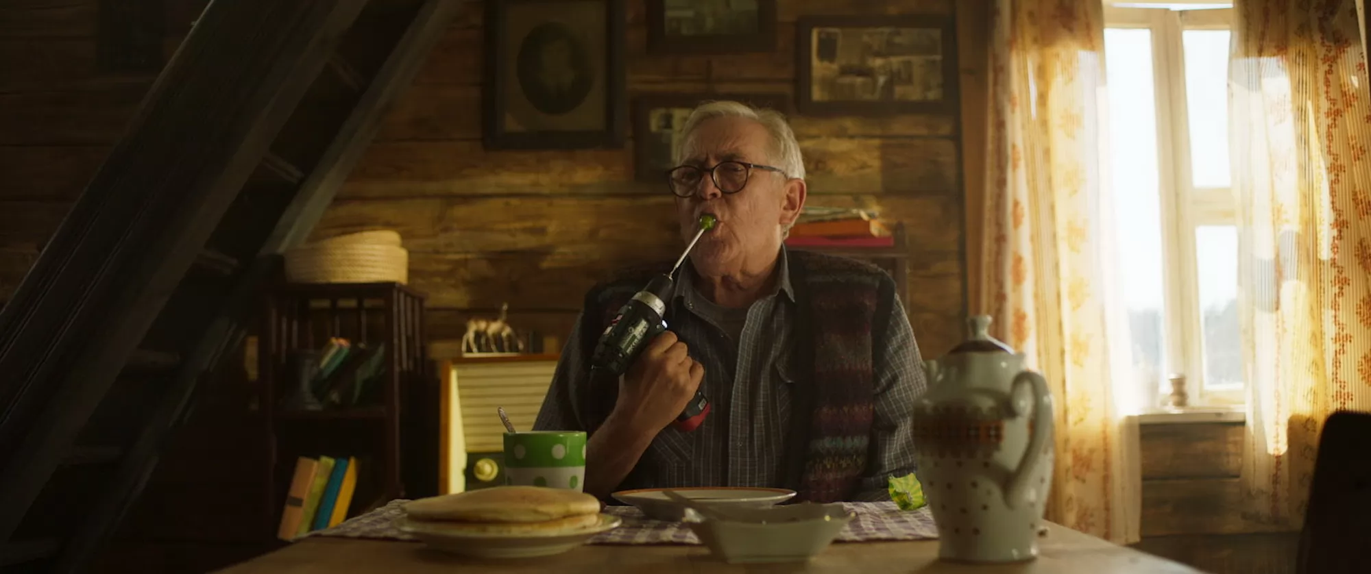 Фильм На деревню дедушке (2025). Кадр N260313