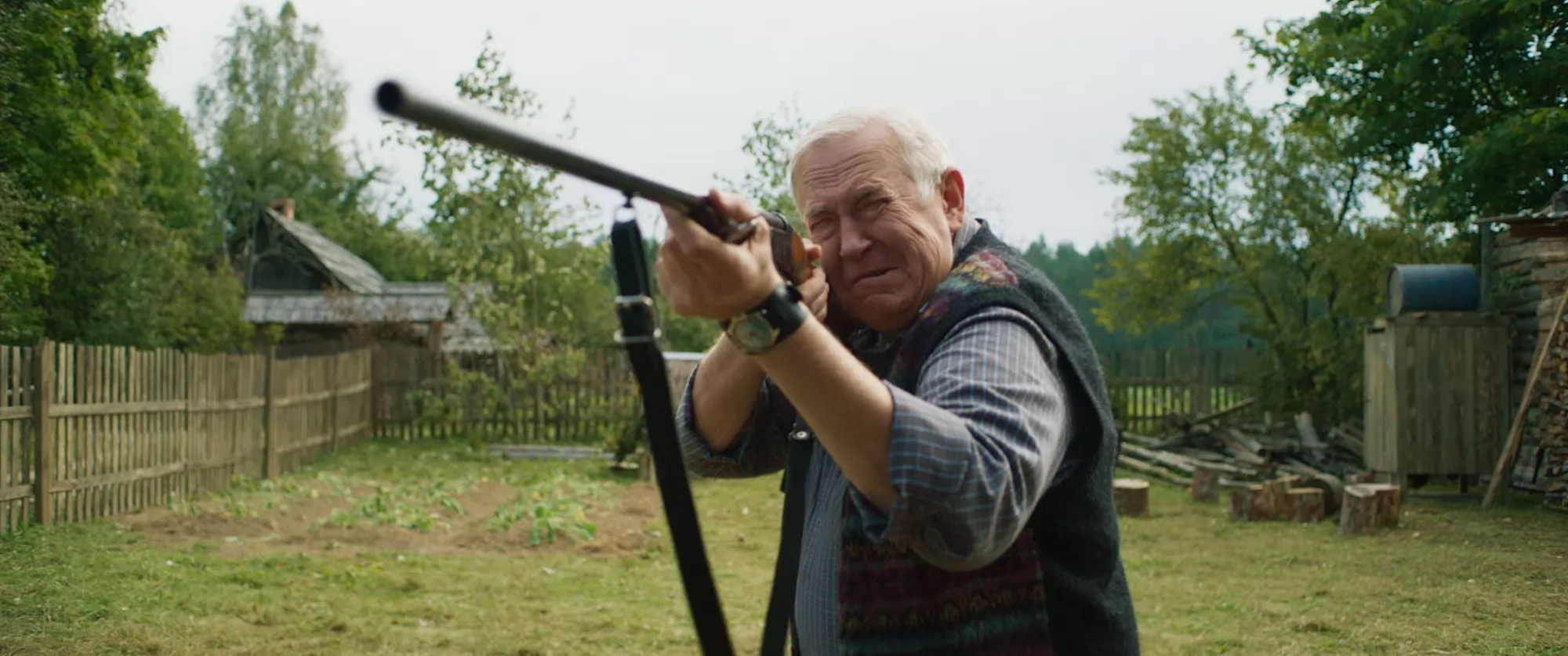 Фильм На деревню дедушке (2025). Кадр N260306