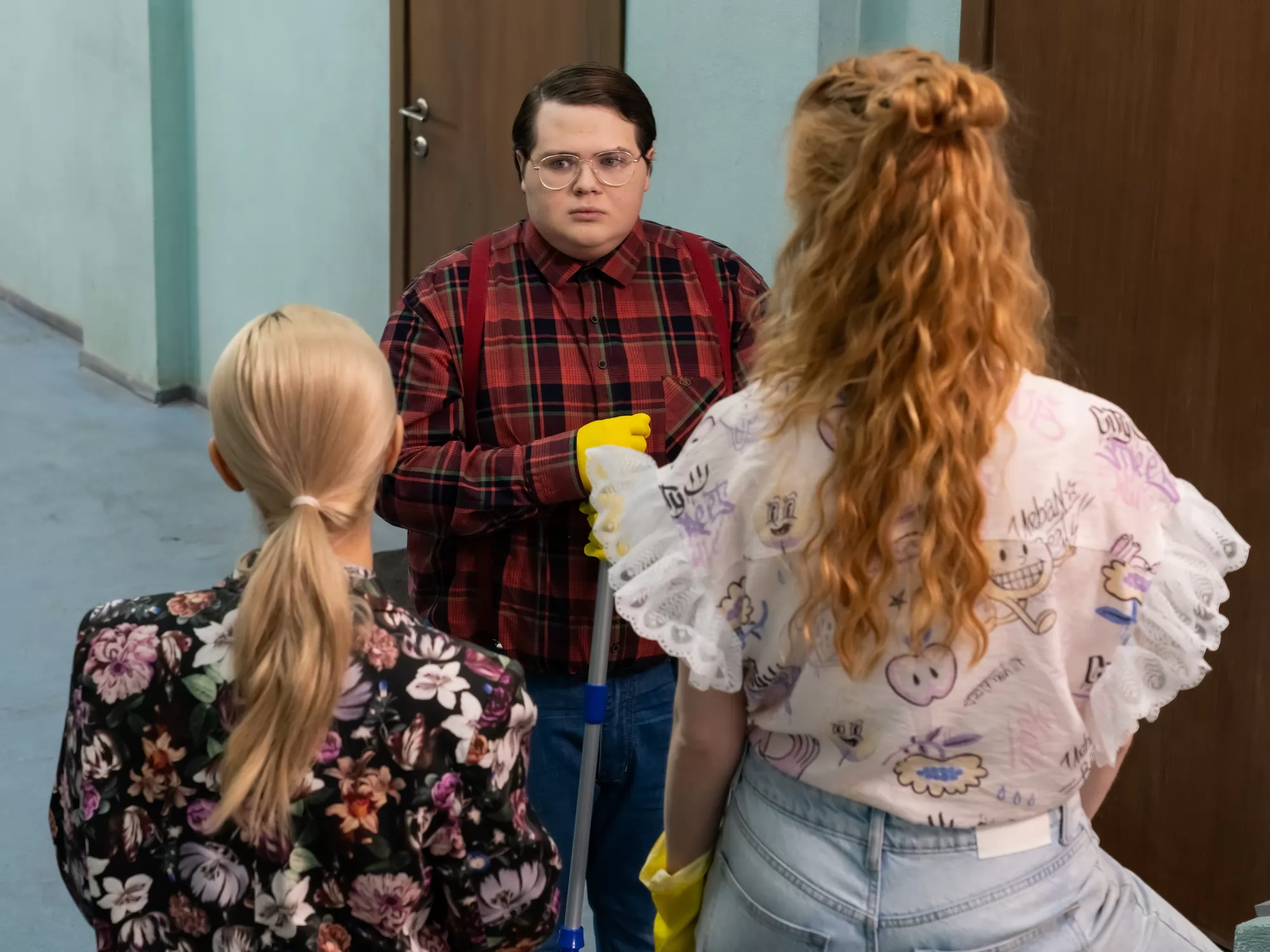 Сериал Универ. Молодые (2025). Кадр N263951