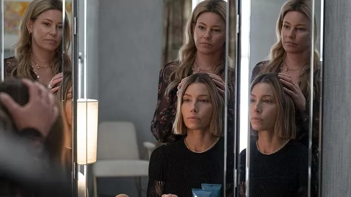 Элизабет Бэнкс и Джессика Бил в трейлере сериала "Лучшая сестра"