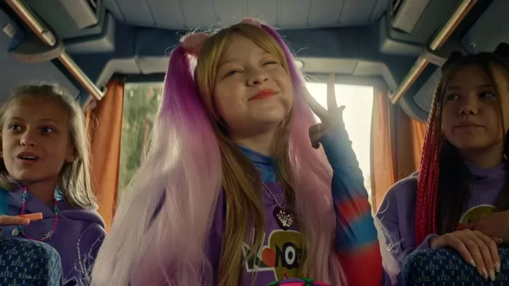 Трейлер российского фильма "Не одна дома 2"