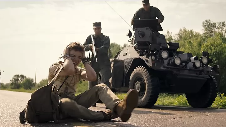 Трейлер фильма "Долгая прогулка" по произведению Стивена Кинга