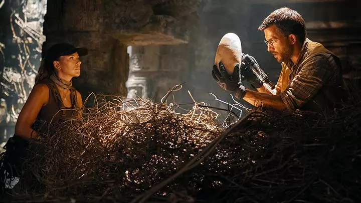 Скарлетт Йоханссон в трейлере фильма "Мир Юрского периода: Перерождение"