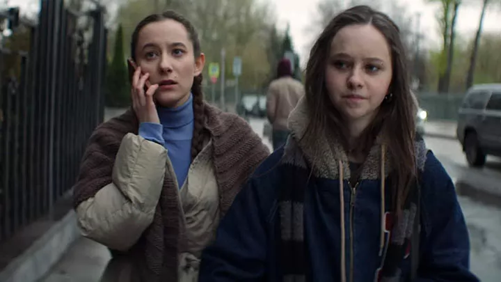 Трейлер российского сериала "Что-то положительное"