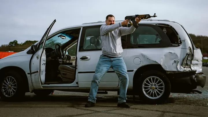 Дублированный трейлер фильма "Свободные люди"