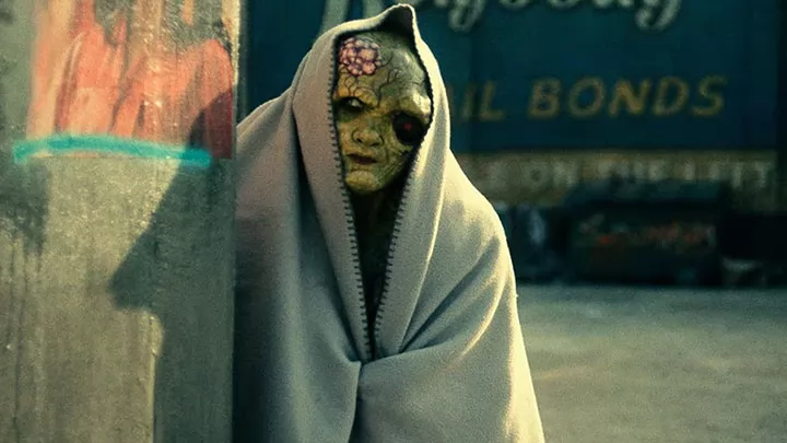 Питер Динклэйдж в дублированном трейлере фильма "Токсичный мститель"