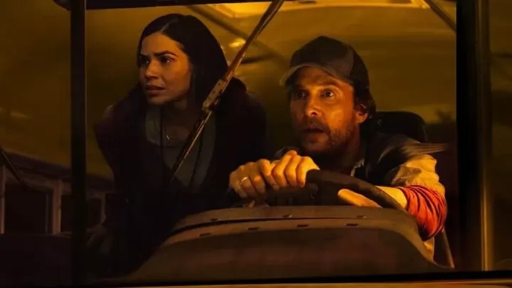 Мэттью МакКонахи в трейлере фильма "Потерянный автобус"