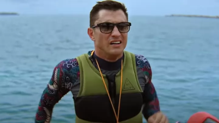 Павел Прилучный в трейлере российского сериала "Виноград"