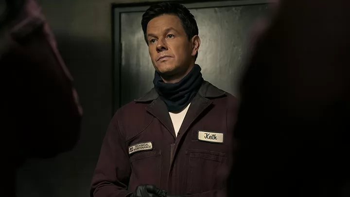 Марк Уолберг в трейлере фильма "Грязная игра"