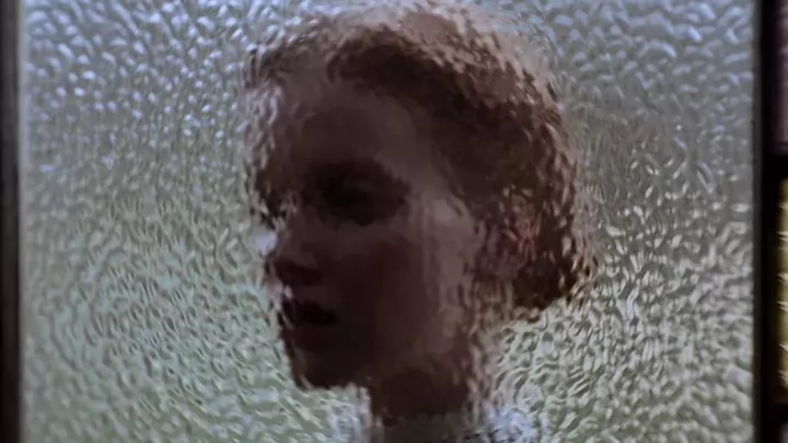 Дублированный трейлер фильма ужасов "Крипер"