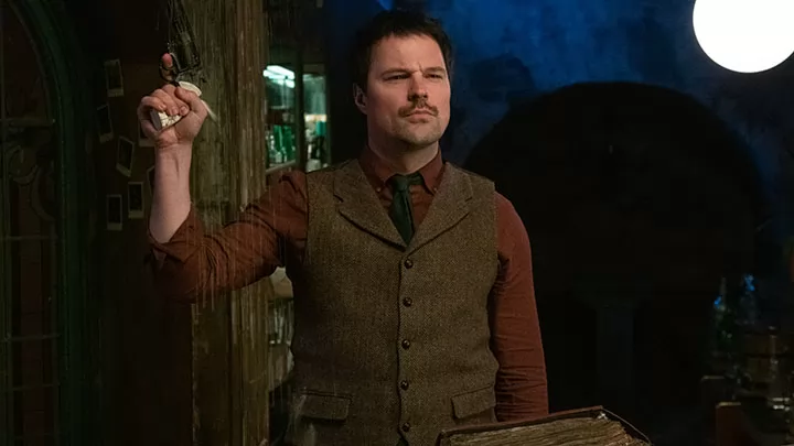 Данила Козловский во втором трейлере сериала "Бар "Один звонок""