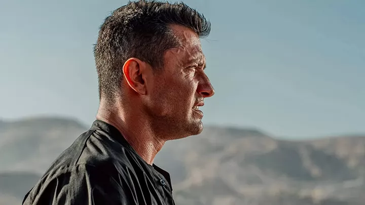 Павел Прилучный во втором трейлере фильма "Мажор в Дубае"