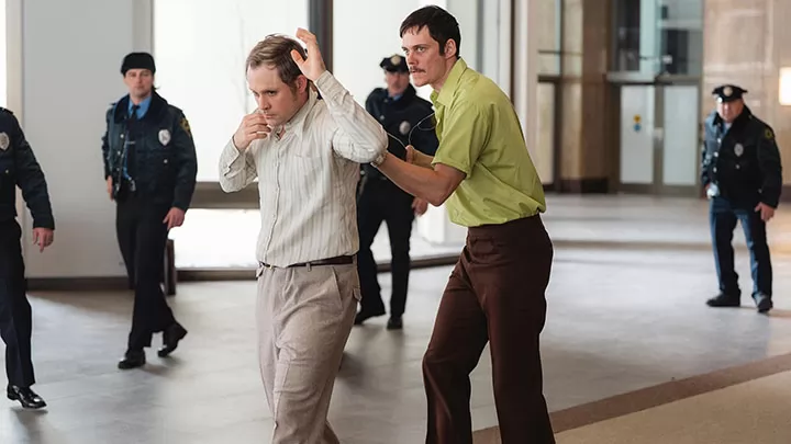 Билл Скарсгард в трейлере фильма "Провод мертвеца"