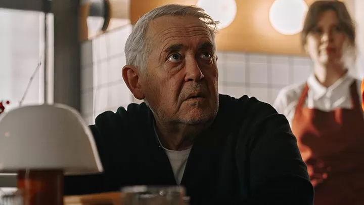 Юрий Стоянов в трейлере российского фильма "Добрый доктор"