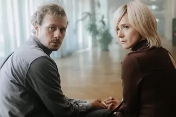 Рецензия на сериал "Время Счастливых". Тонкости укрепления семейного очага