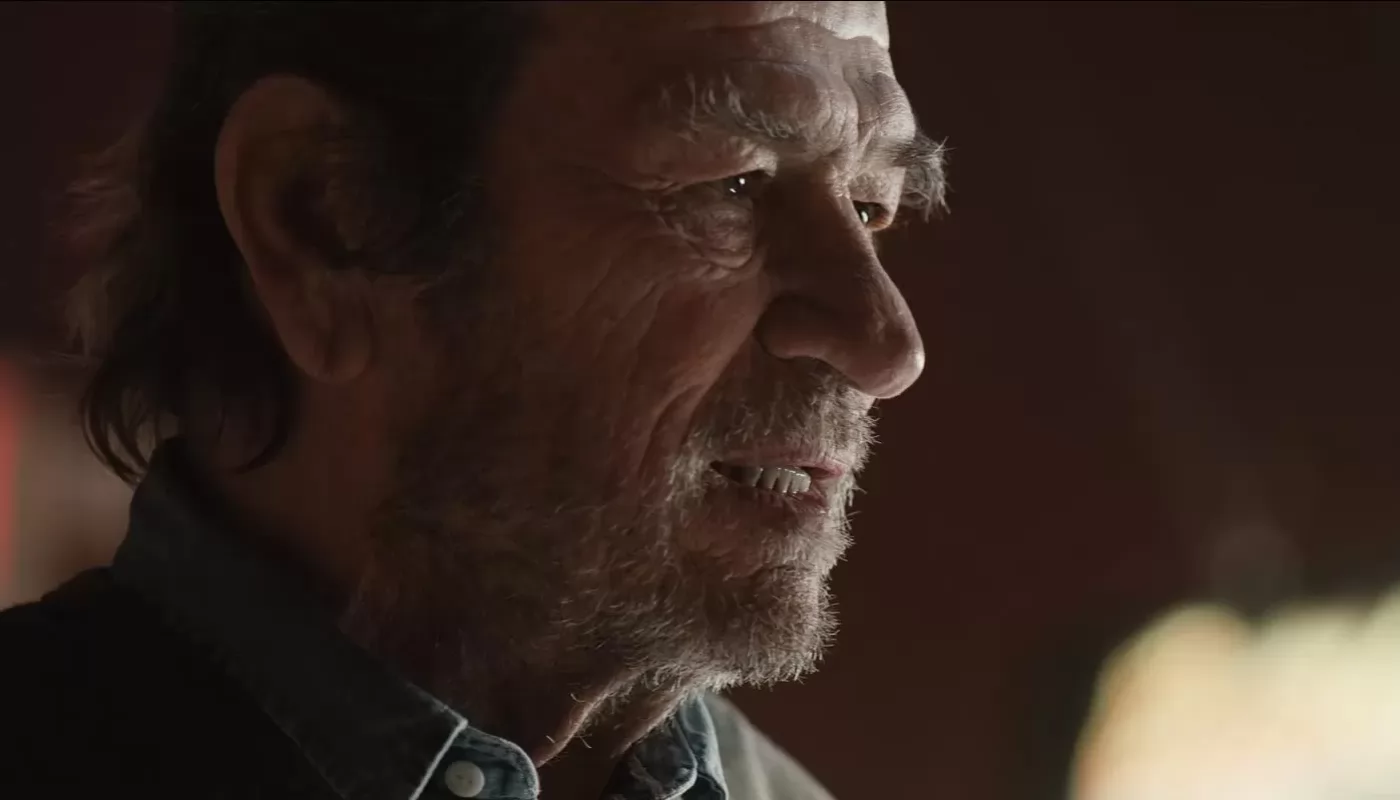 Томми Ли Джонс получил роль в криминальном сериале Подноготная