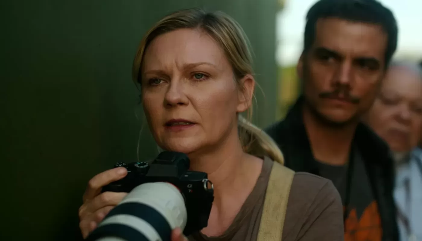 Кирстен Данст сыграет в сиквеле Горничной с Сидни Суини