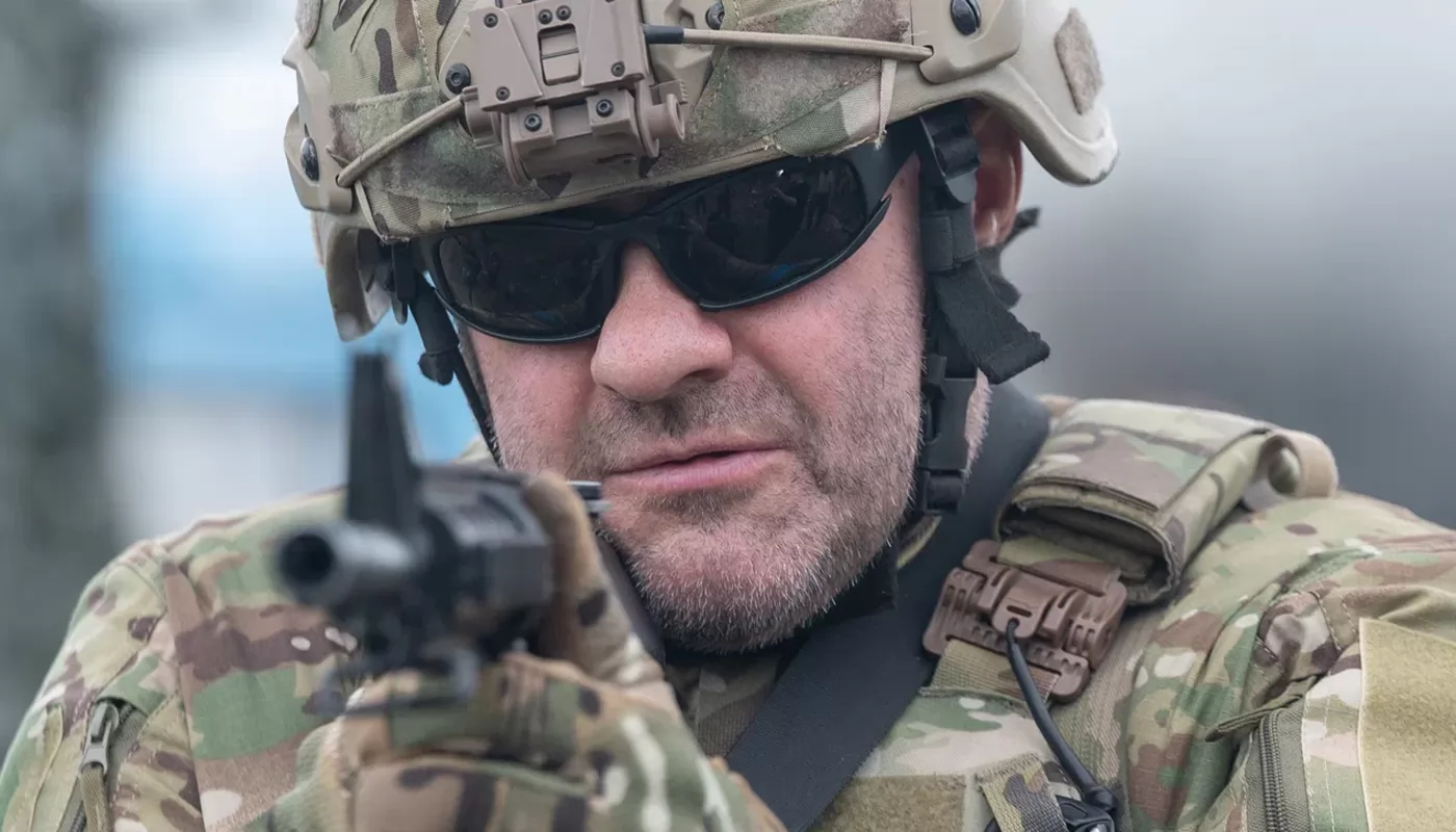 Мизаил Пореченков снимается в военной драме Враг
