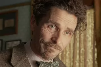 Кристиан Бейл поделился способом не сойти с ума от стресса